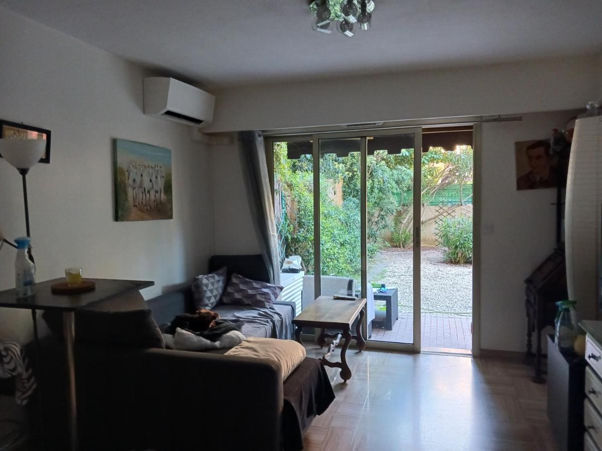 Rez-De-Jardin Grand Studio Apartment Кро-де-Кан Екстериор снимка