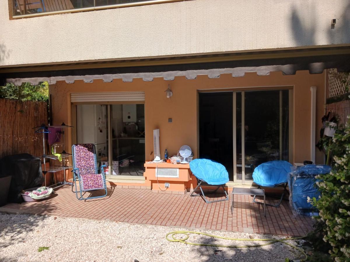 Rez-De-Jardin Grand Studio Apartment Кро-де-Кан Екстериор снимка